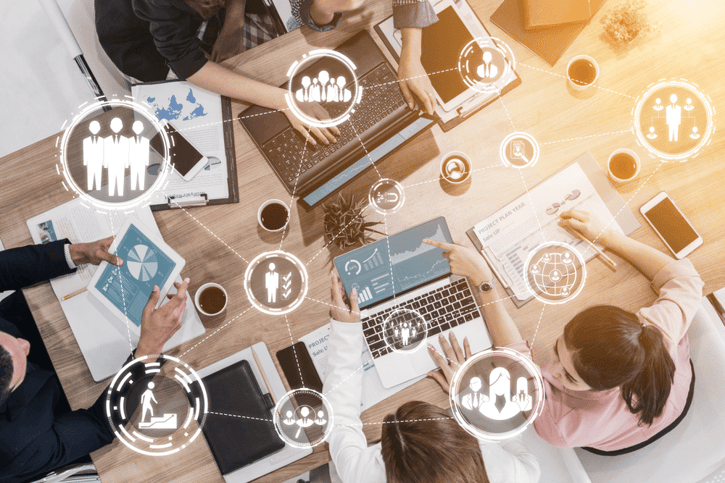 Was versteht man unter Workforce und Performance Management: Ein Arbeitgeber erläutert, wie es zur effizienten Nutzung der Ressource im Workforce Management beitragen.