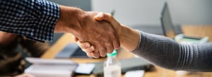 4 Tipps, um die besten Mitarbeiter zu halten