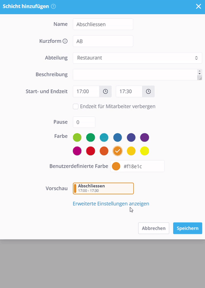 Personalverantwortliche beim digitalen Zuweisen von Aufgabenlisten an neue Mitarbeiterinnen und Mitarbeiter im Rahmen der Einarbeitung.