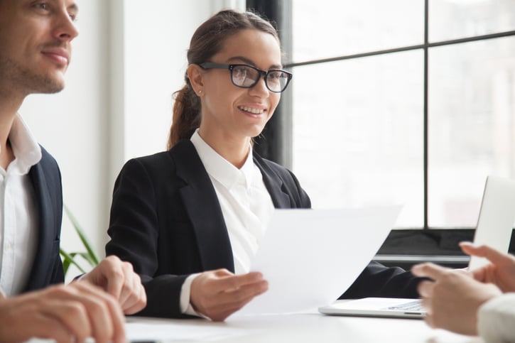 recruiters in job interview with candidate using the DEI recruiting method