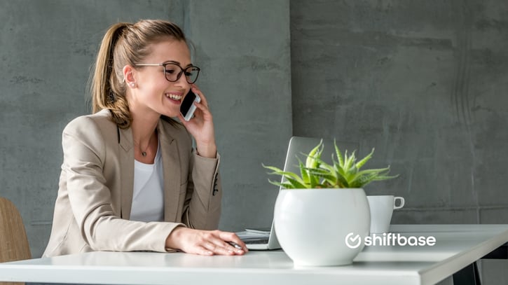 verlof aanvraag wordt telefonisch gedaan door de werknemer