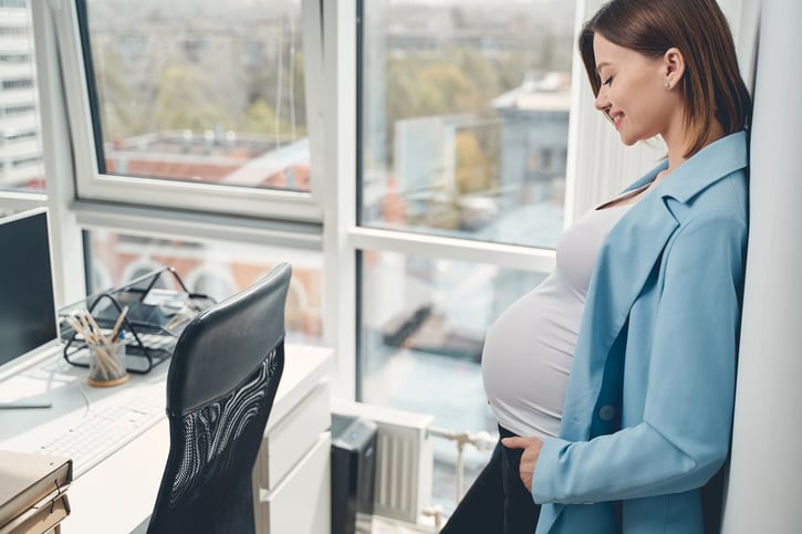 Deinen Urlaub kann dir dein Arbeitgeber auch nach dem Ende des Mutterschutzes geben