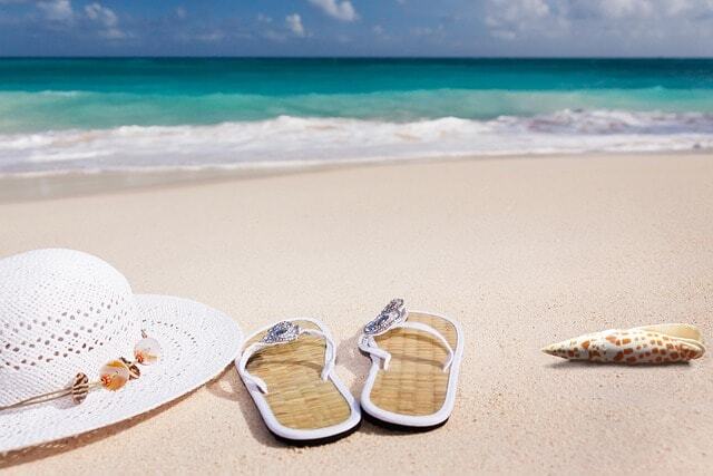 Wer einer geregelten Arbeit nachgeht, sollte auch ausreichend Urlaubstage bgekommen auch Minijobber – wie viel Urlaubsanspruch haben Arbeitnehmer und wie sieht es mit der 4 Tage Woche aus?