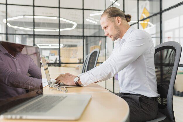 manager processing information after 60-day- review meeting