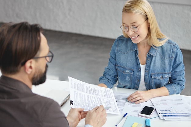 Mehr als Worte: Kompetenzen vs. Fähigkeiten vs. Skills im Berufsleben