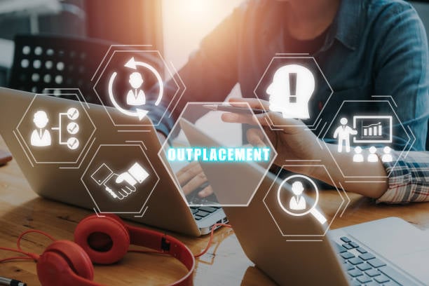 outplacement beratung, beratung zur beruflichen neuorientierung, neuorientierung, personalabbau, arbeitslosigkeit