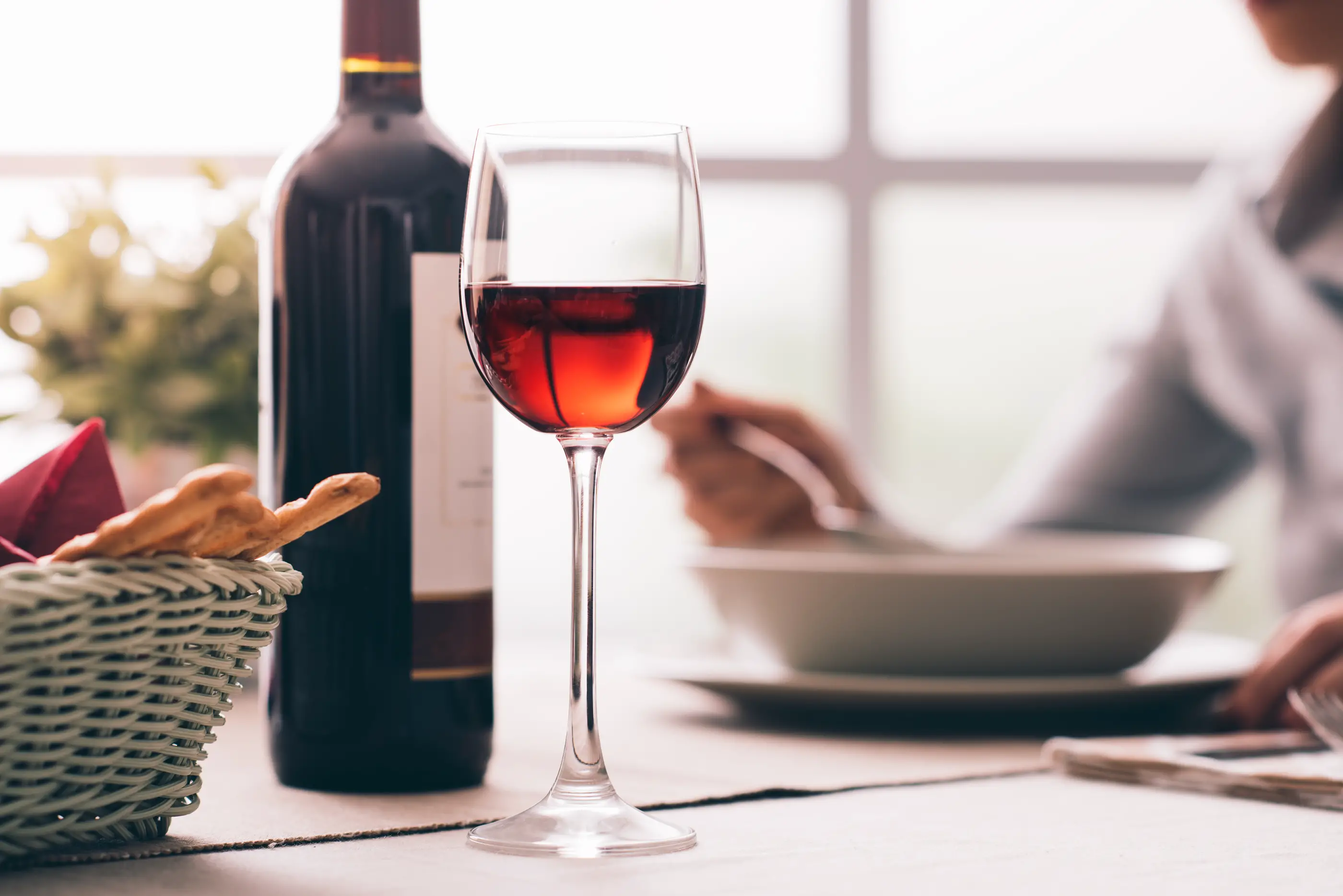Corkage fee: The Detailed Guide for Small Business Owners