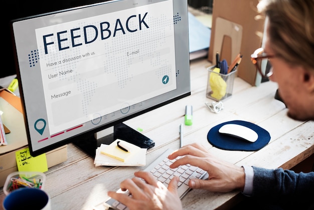 Mitarbeiter bewerten Kollegen mittels 270 Grad Feedback